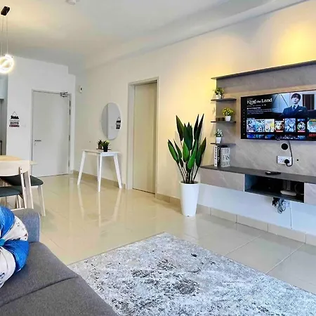 3Br Modern Cozy Suite Near Klia Sepang Exterior photo