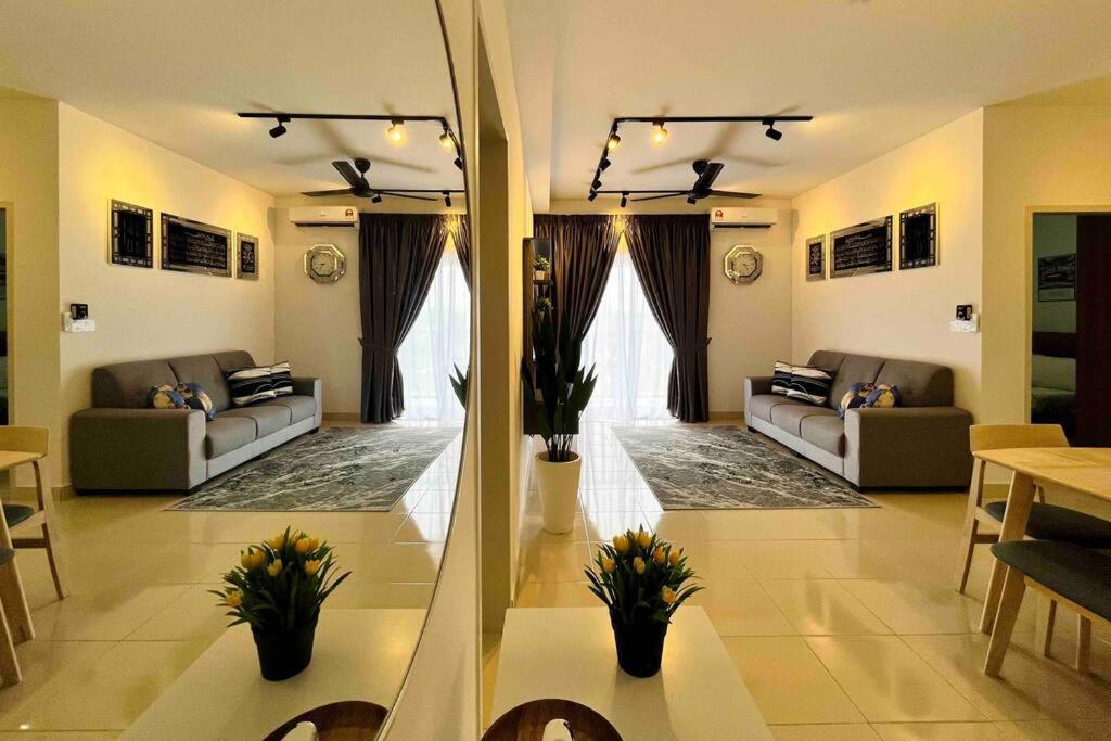 3br Modern Cozy Near Klia Sepang