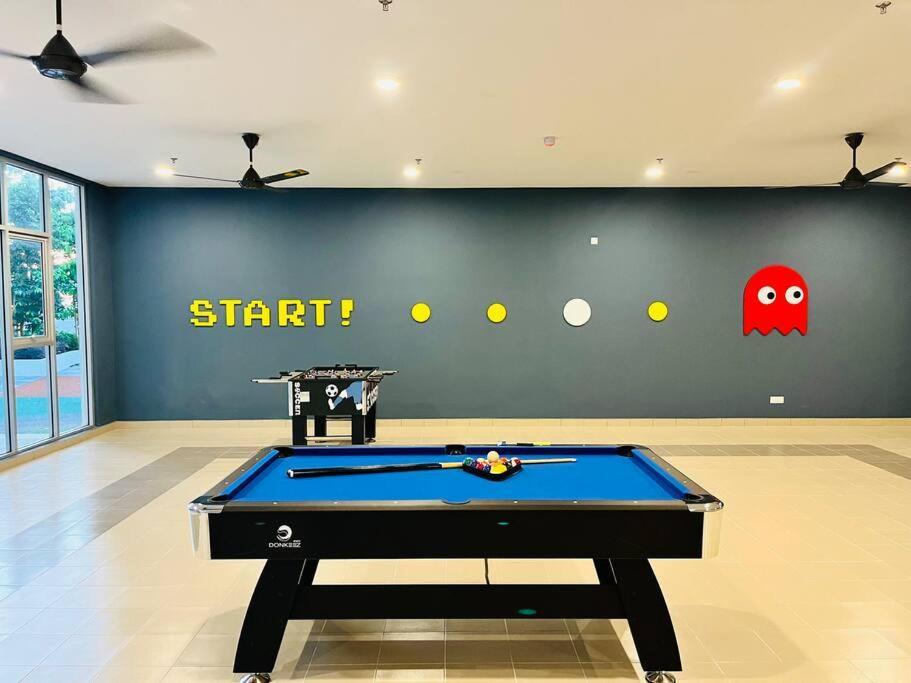 3br Modern Cozy Near Klia Apartment Sepang
